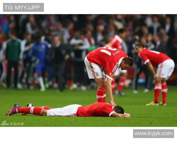 本菲卡主帅称面对切尔西十分艰难即使只剩10人也难以应对